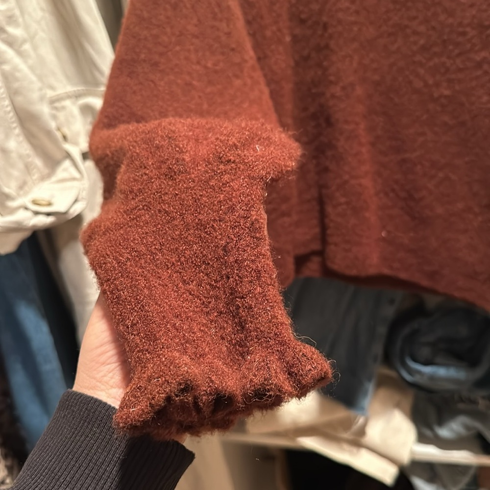 DOEN RUFFLE SWEATER - rare style! - Picture 3 of 5